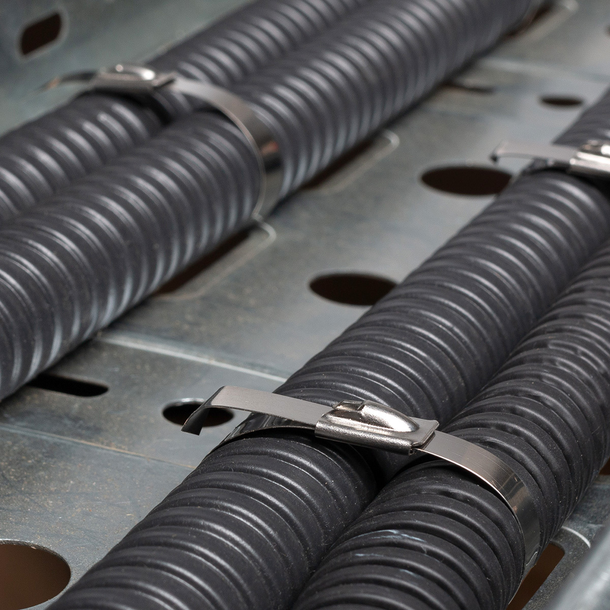 Стяжка стальная Fortisflex СКС (304)